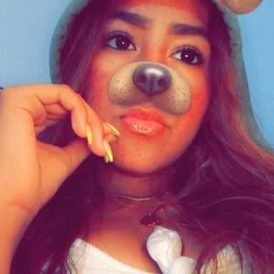 Meet your Posher, Lorena